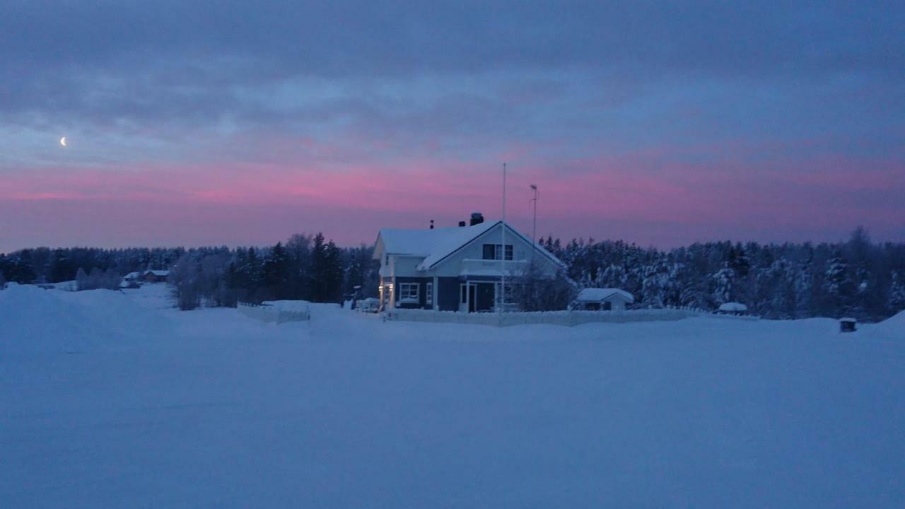 Miekojaervi Resort Пело Екстериор снимка